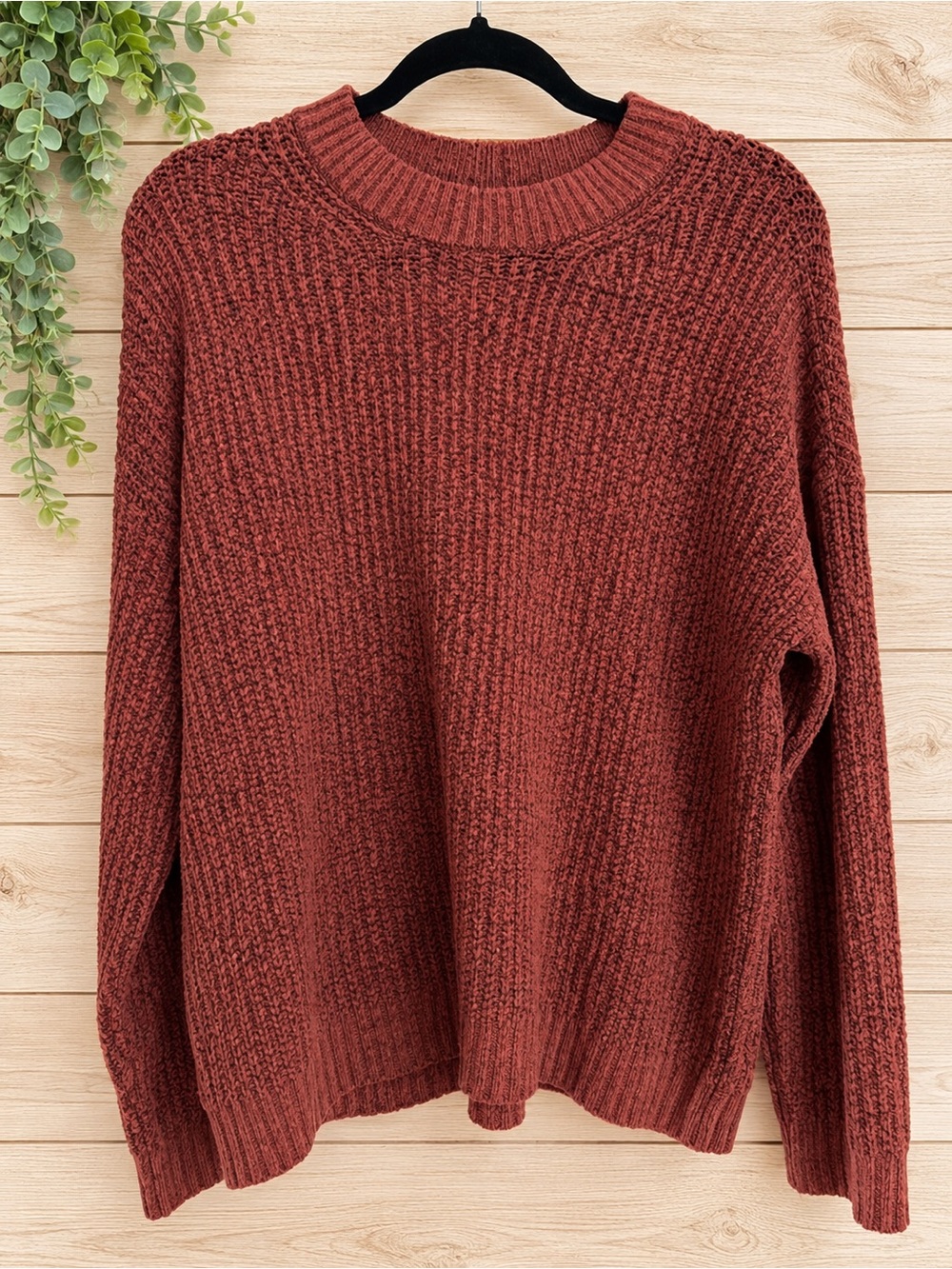 American Eagle Sweater XS Rust Burgundy Textured Knit Crewneck
